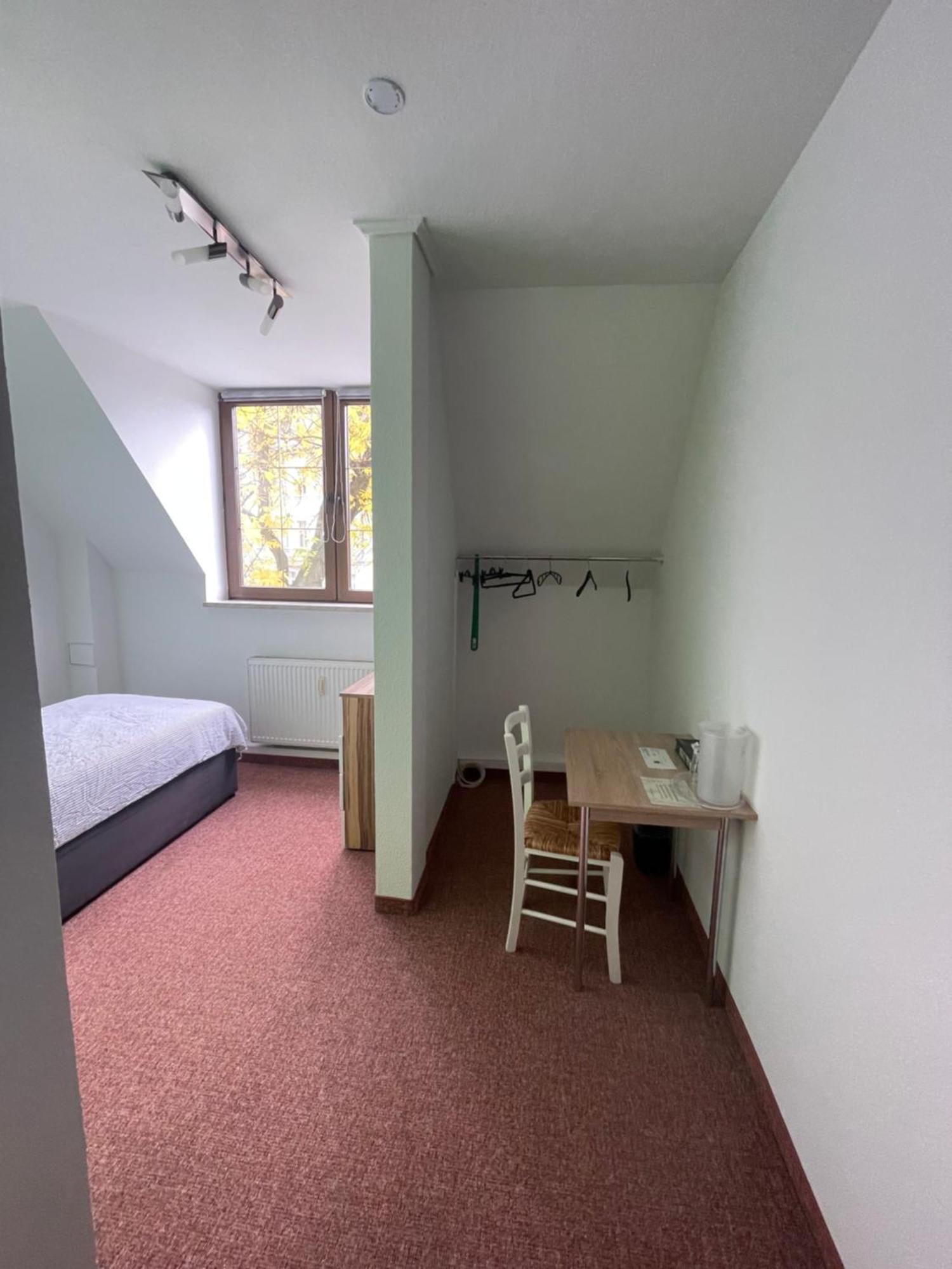 Neue Pfefferkiste Hostel Лайпциг Екстериор снимка